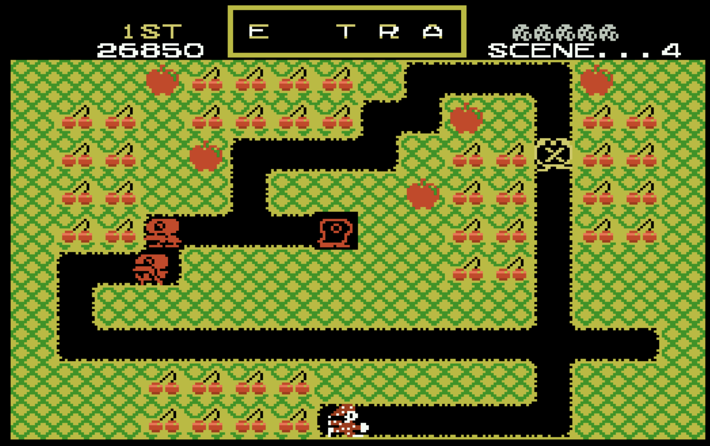 Mr. Do! Arcade gameplay with green patterned maze and enemies